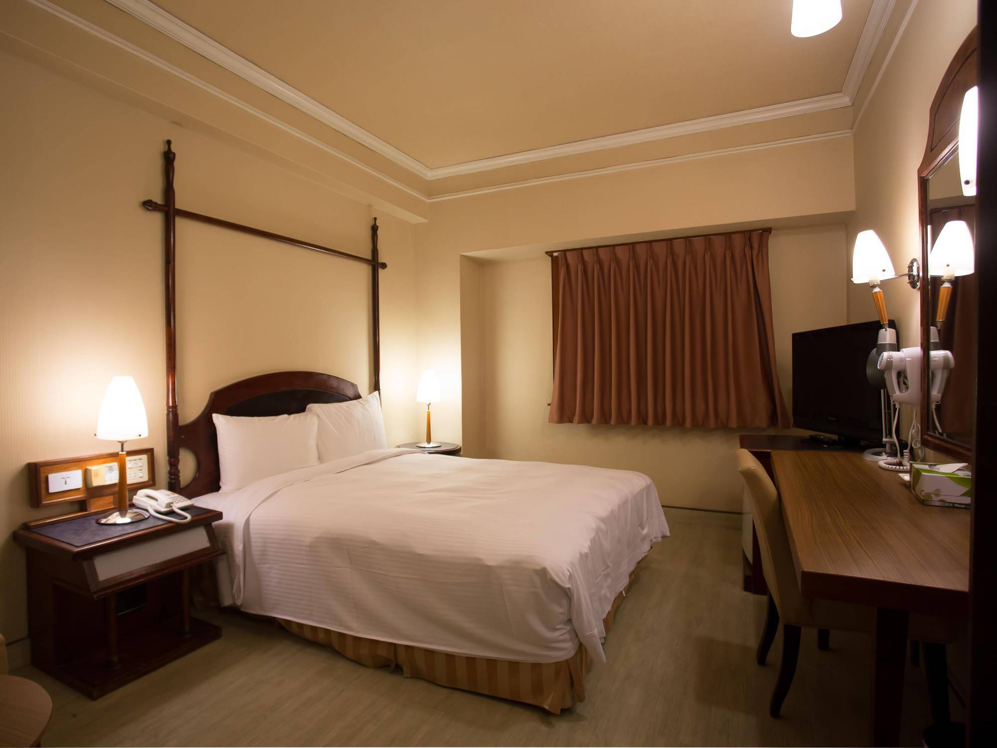 Hotel 種子商旅 Kaohsiung Exterior foto