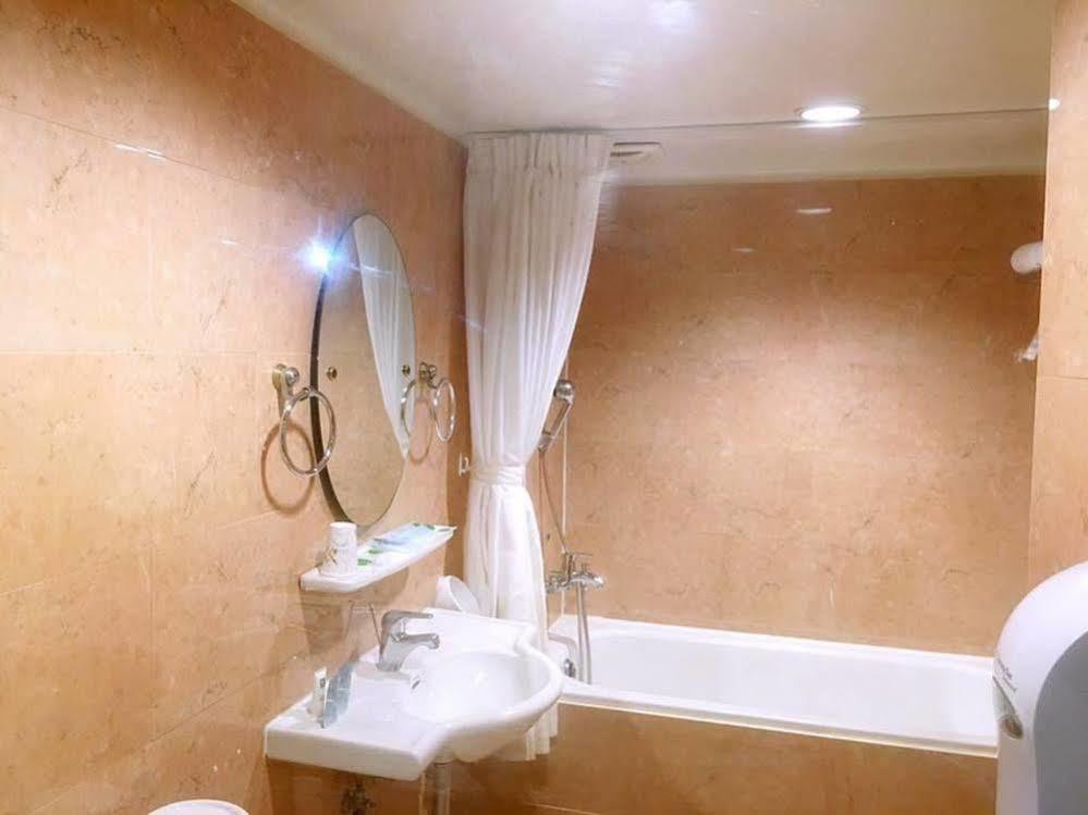 Hotel 種子商旅 Kaohsiung Exterior foto